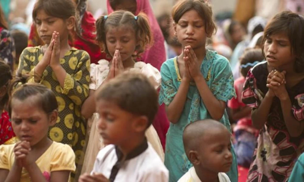 Πακιστάν: Σχολείο απέκρυψε το βιασμό μιας 8χρονης Χριστιανής